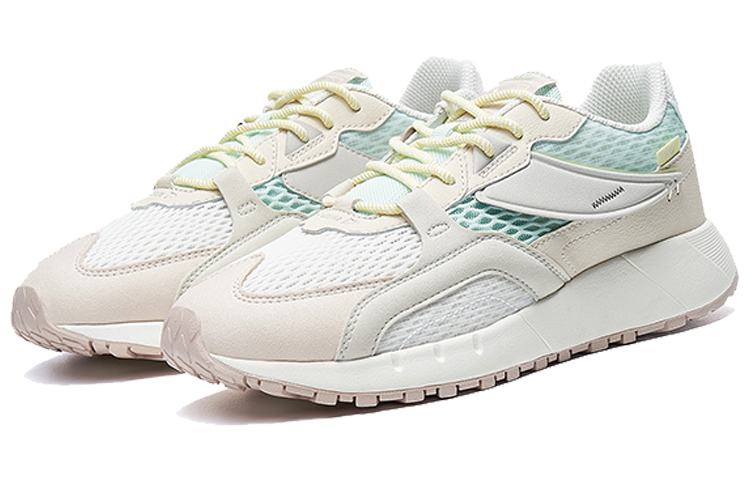 XTEP Vintage New 70 Synthetic Leather Cushioning Slip Resistant Abrasion Resistant Low top Running Shoes Women’s
