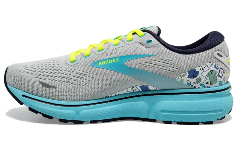 Brooks Women's Ghost 15 'Healthcare'