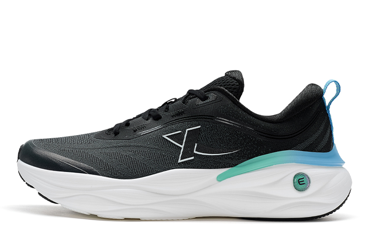 XTEP Cloud Wing 2.0 Low top Running Shoes Men’s Charcoal Gray/Black