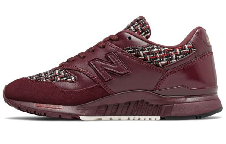 New Balance 840 Shoes Red Women's