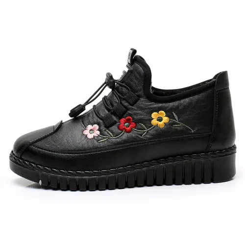 Warrior winter velvet snow boots for the elderly, comfortable cotton boots, microfiber leather, middle-aged and elderly autumn and winter short boots, versatile leather shoes, soft soles, flat soles, thickened middle-aged winter cold-proof casual shoes for grandma, lightweight, warm, wear-resistant and waterproof, cotton shoes for women