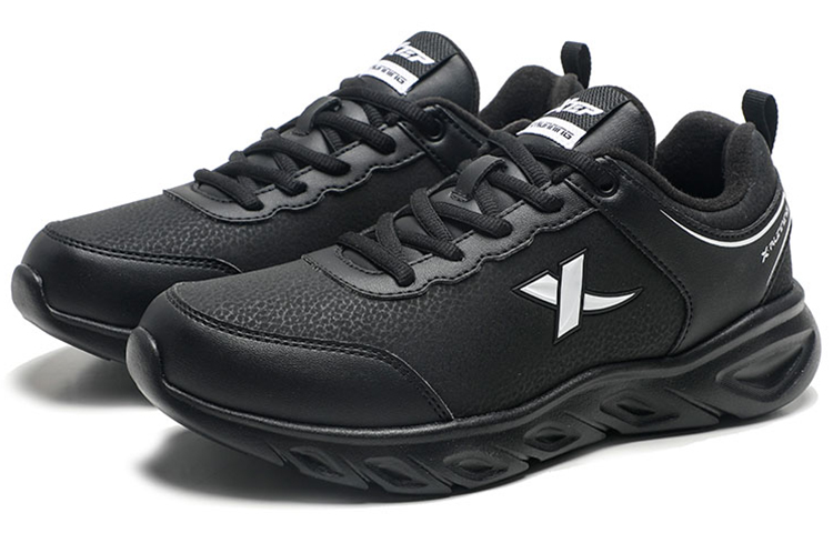 XTEP Fleece Lined Insulated Shoes, Leather Upper Casual Thermal Low top Running Shoes Women’s Black/New White