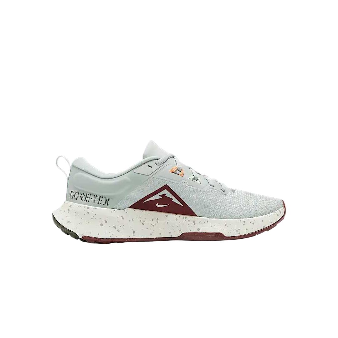 Nike Juniper Trail 2 Cushioning Waterproof Low top Running Shoes Men’s Light Gray Green