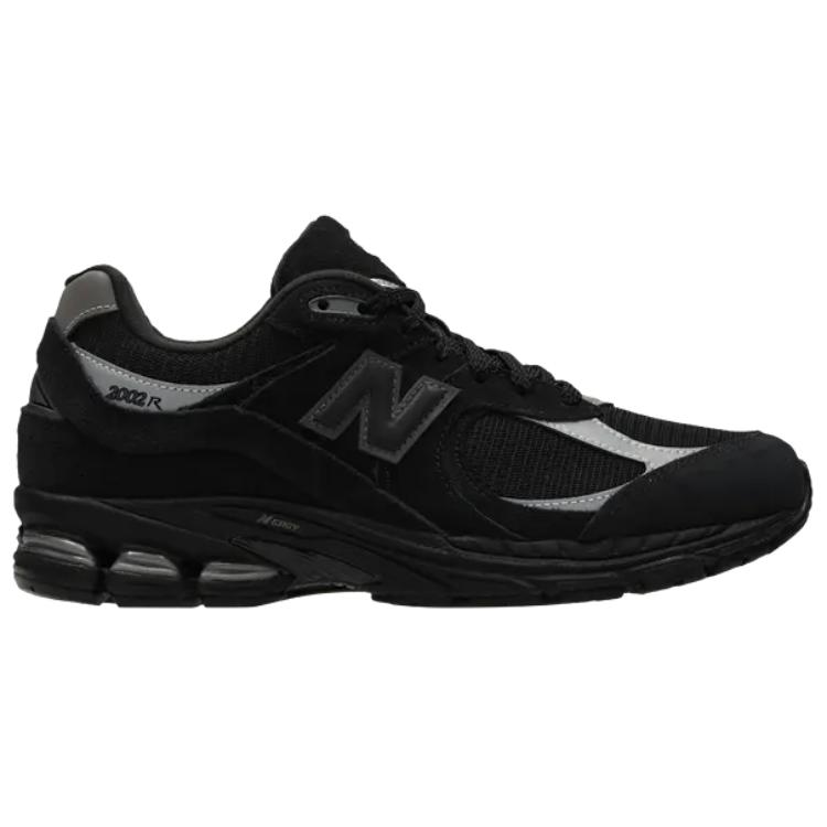 2002R New Balance ‘Black Reflective’