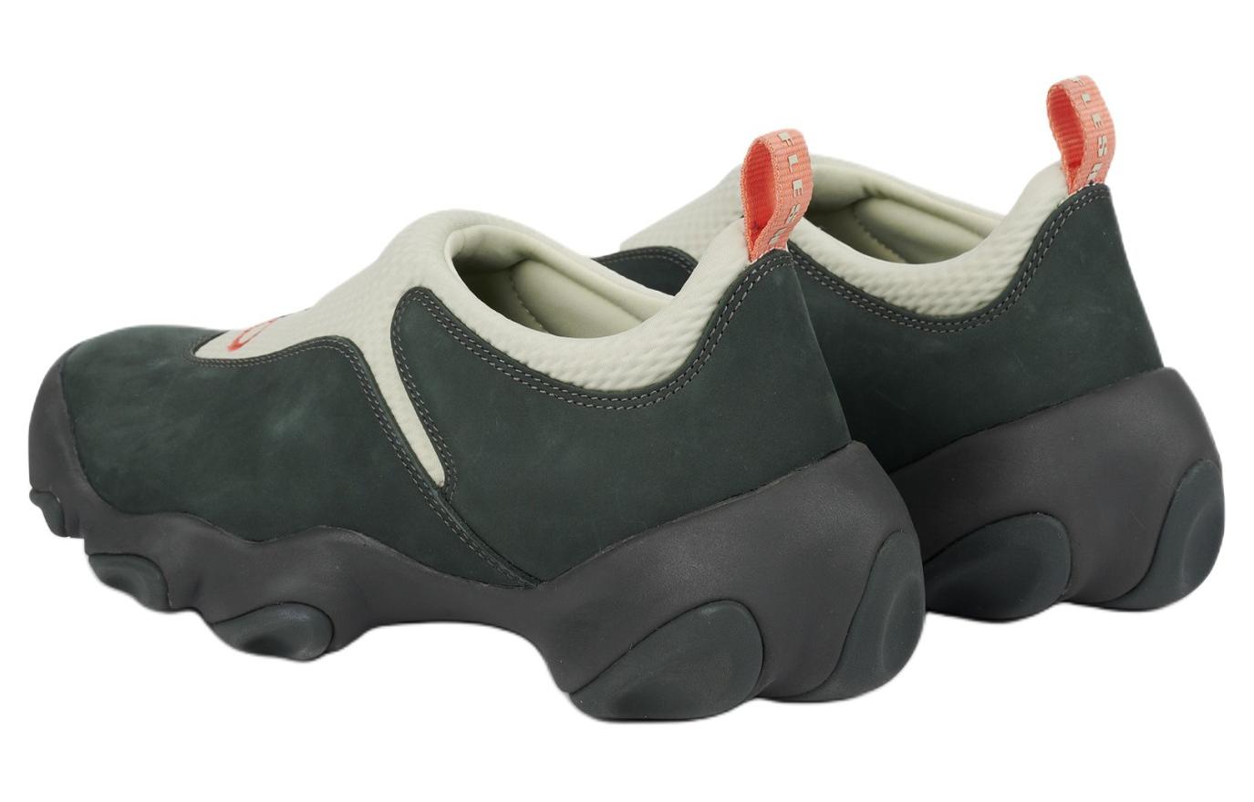 Oakley x Brain Dead Factory Team Comfortable Slip Resistant Low top Outdoor Shoes Unisex Beige Green