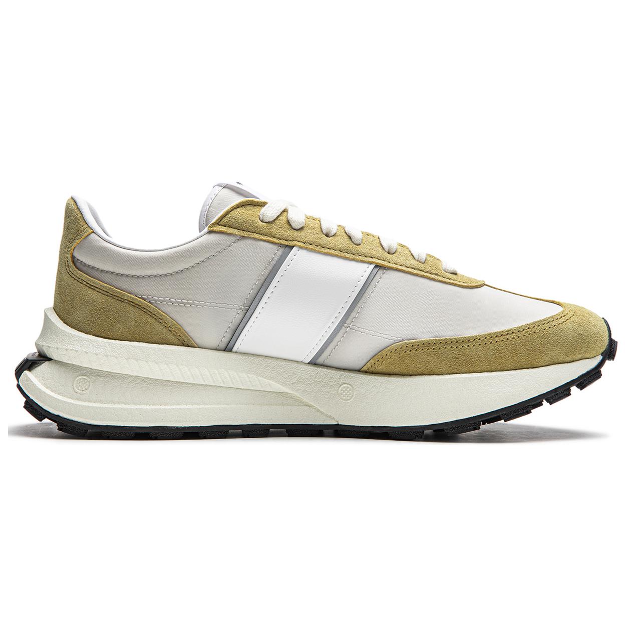 Li Ning Cushioning Slip Resistant Cushioning Slip Resistant Low top Casual Running Shoes Unisex Taupe