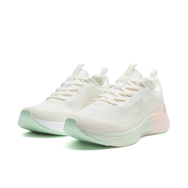 XTEP Xingyun MAX Abrasion Resistant Cushioning Low top Casual Running Shoes Women’s White Green