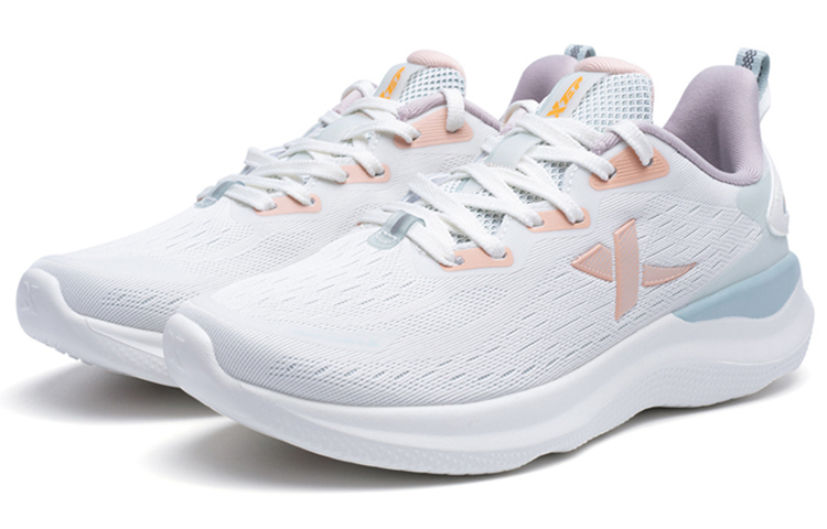 XTEP Soft Cube Comfortable Slip Resistant And Breathable Low top Running Shoes Women’s White Green