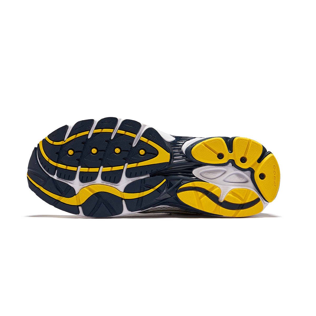 Saucony ProGrid Omni 9 Fabricated Future Pack White Yellow