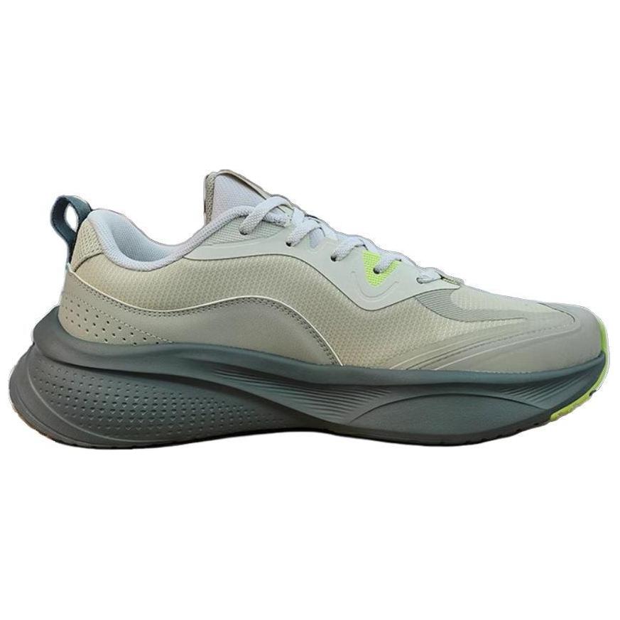 Erke Slip Resistant Abrasion Resistant Low top Casual Running Shoes Men’s Light Green
