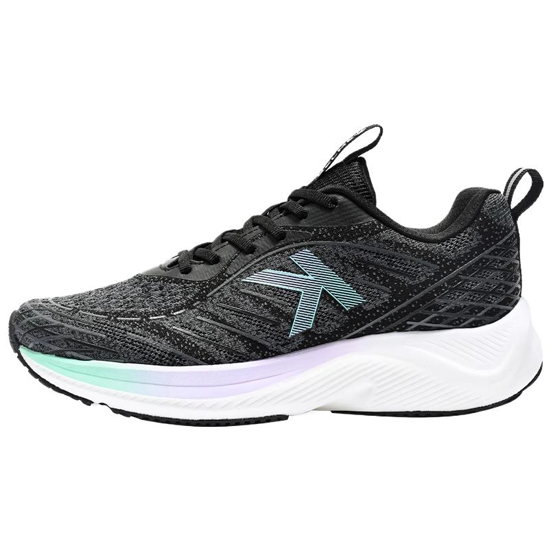 KELME Slip Resistant And Breathable Slip Resistant And Breathable Low top Running Shoes Women’s Black