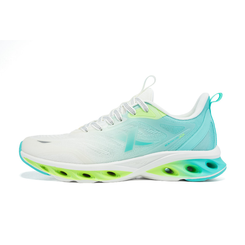 XTEP Breathable And Lightweight Low top Long Distance Running Shoes Men’s White Green