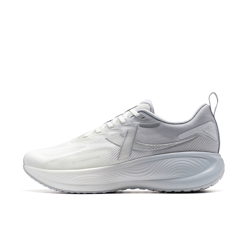 XTEP Chasing Clouds 2 Cushioning Rebound Low top Running Shoes Men’s White Gray