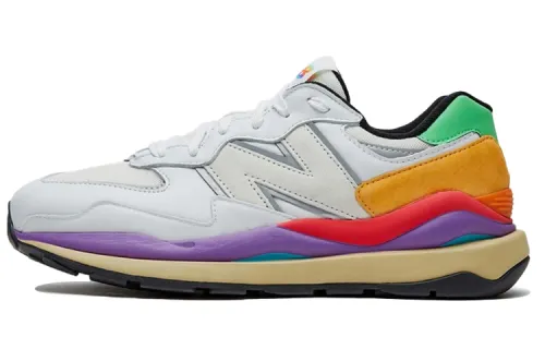 57/40 New Balance 'Munsell White Vivid Cactus'