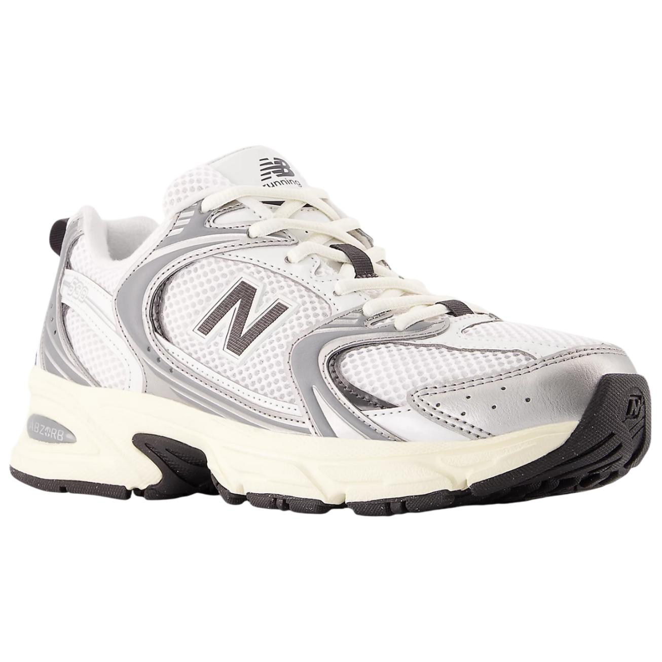 530 New Balance ‘Silver Metallic Black Cement’