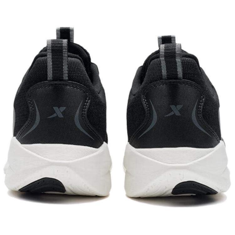 XTEP Abrasion Resistant Rebound Abrasion Resistant Rebound Low top Running Shoes Men’s Black