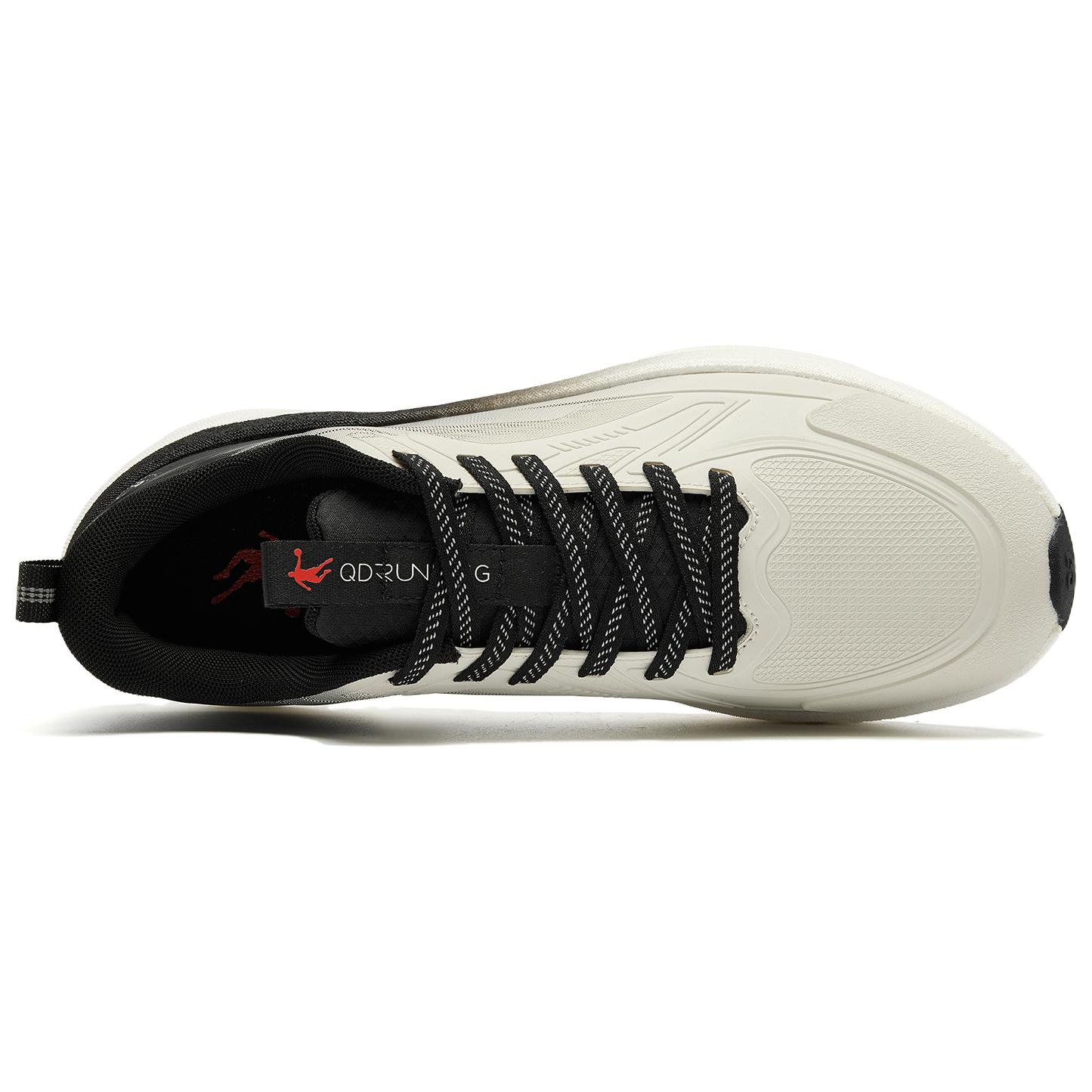 QIAODAN Flying Speed 3LITE Cushioning Slip Resistant Abrasion Resistant Breathable Low top