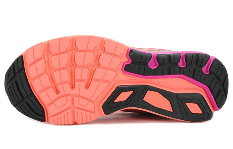 XTEP Running Shoes Women's Low Top Red/Black