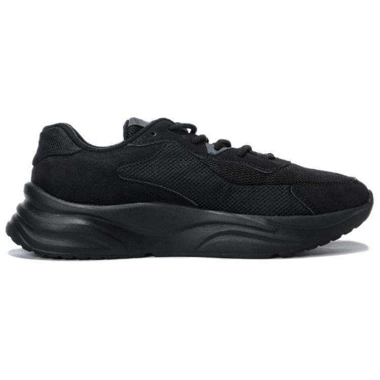 Erke Slip Resistant And Breathable Slip Resistant And Breathable Low top Running Shoes Men’s Black