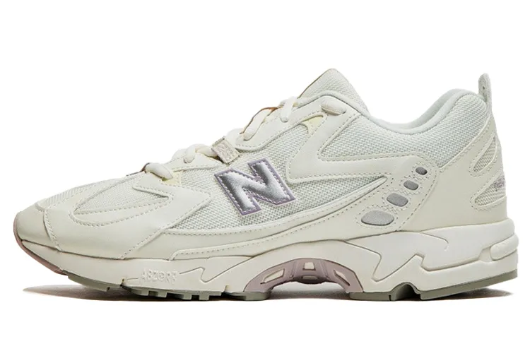 New Balance 828 'White'