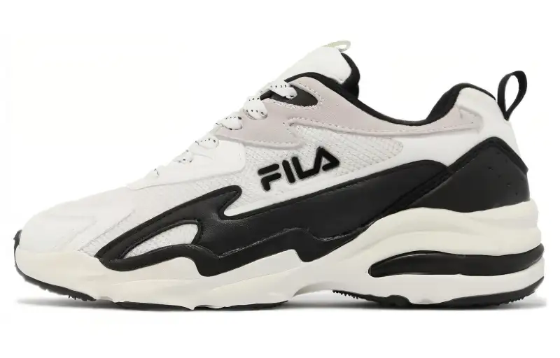 FILA Wavelet Low top Chunky Sneakers Women's White Black