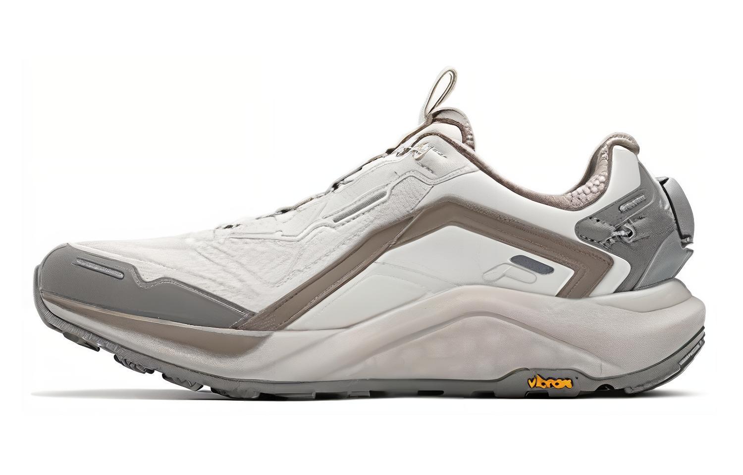 FILA BOA WOLF Fabric Low top Casual Running Shoes Men's Beige Brown Gray