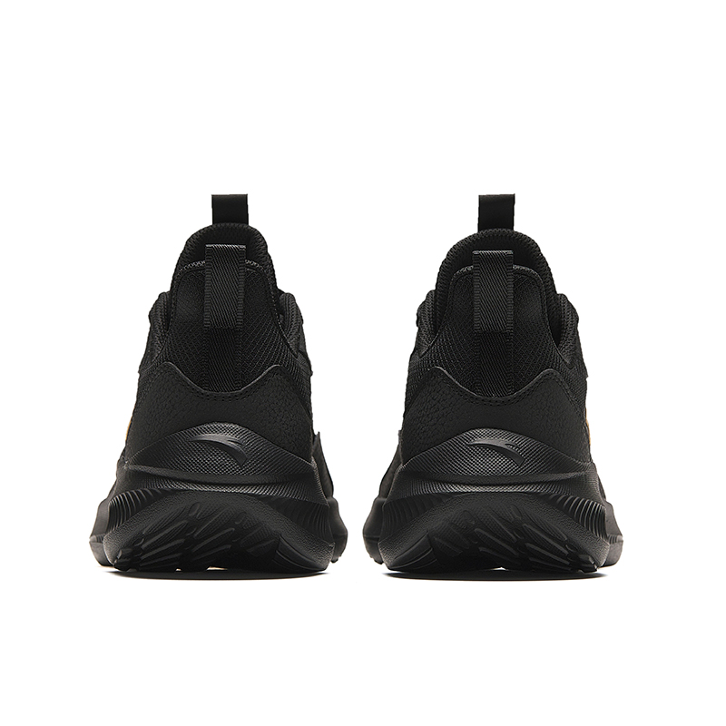 Anta Low top Running Shoes Men’s Black Gold