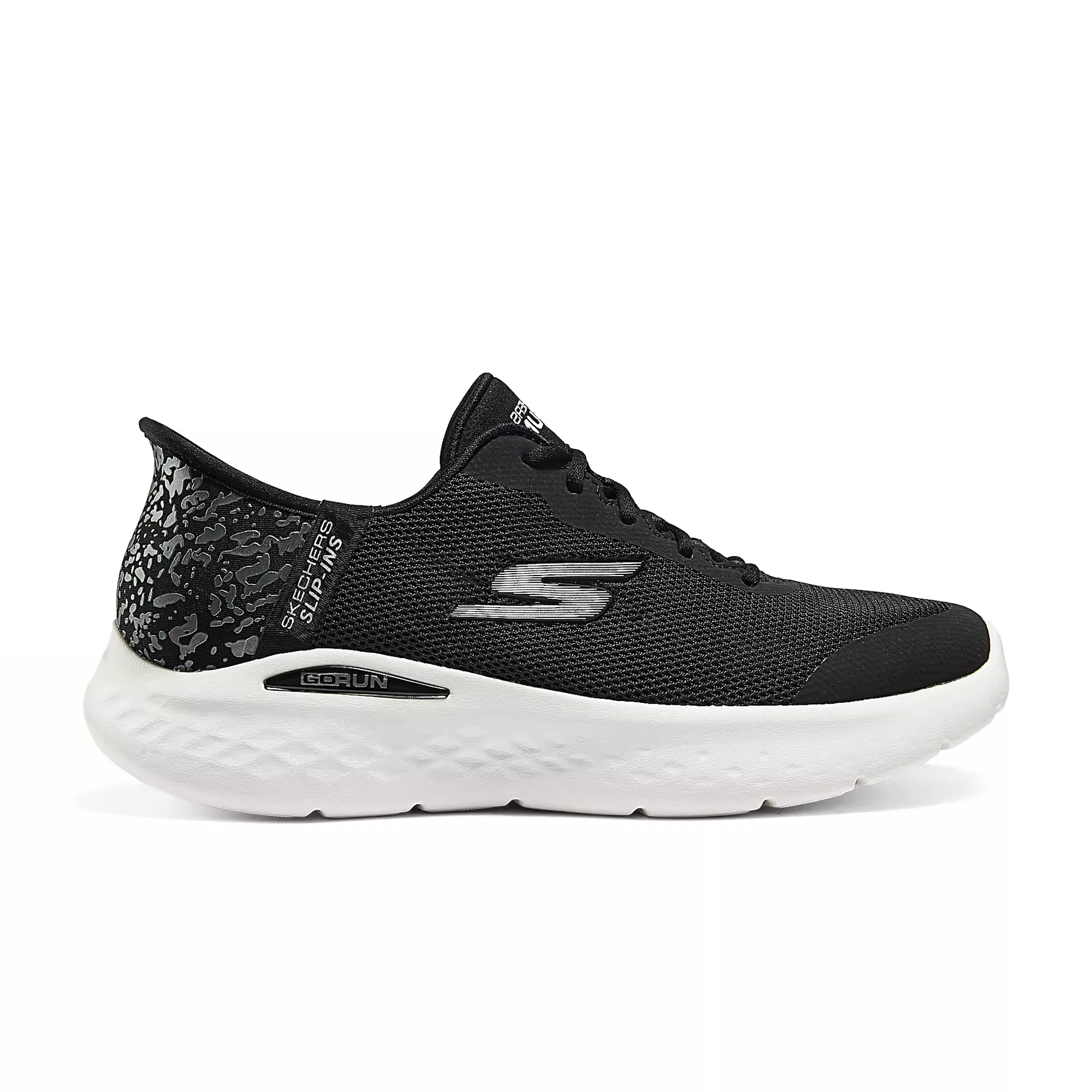 Skechers Women’s GO Abrasion Resistant, Breathable, Lightweight Low top Running Shoes Women’s Black White