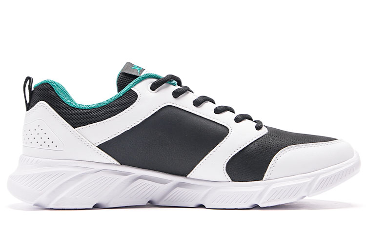 XTEP Cushioning Slip Resistant Abrasion Resistant Low top Running Shoes Men’s Black White Green