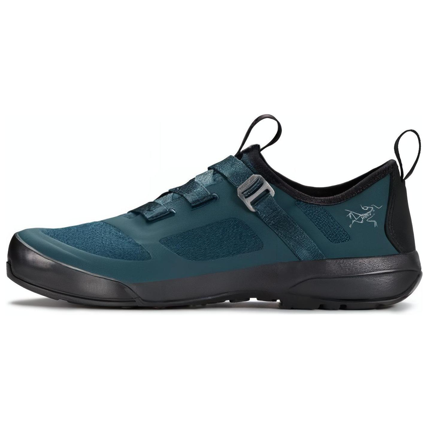 Arc'teryx Arakys Cushioning Abrasion Resistant Cushioning, Wear Resistant Low top Outdoor Shoes Men's Blue