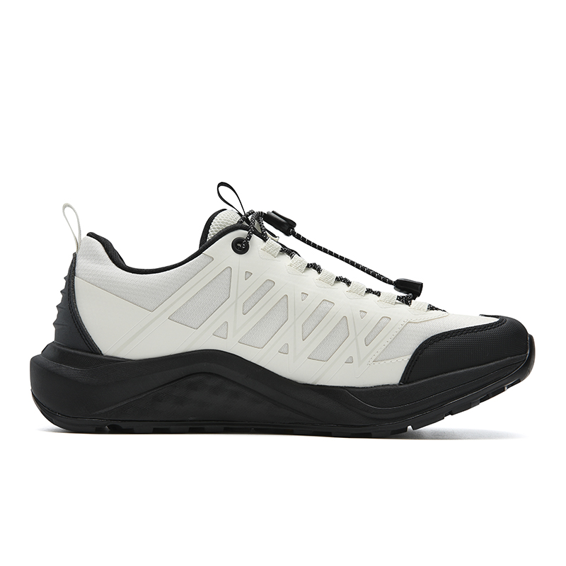 FILA WOLF 2+ Low top Outdoor Shoes Women’s White Egret White
