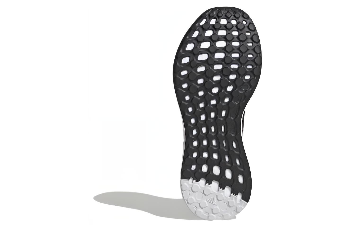 Кроссовки adidas Senseboost Go (черно-белые) — фото 6