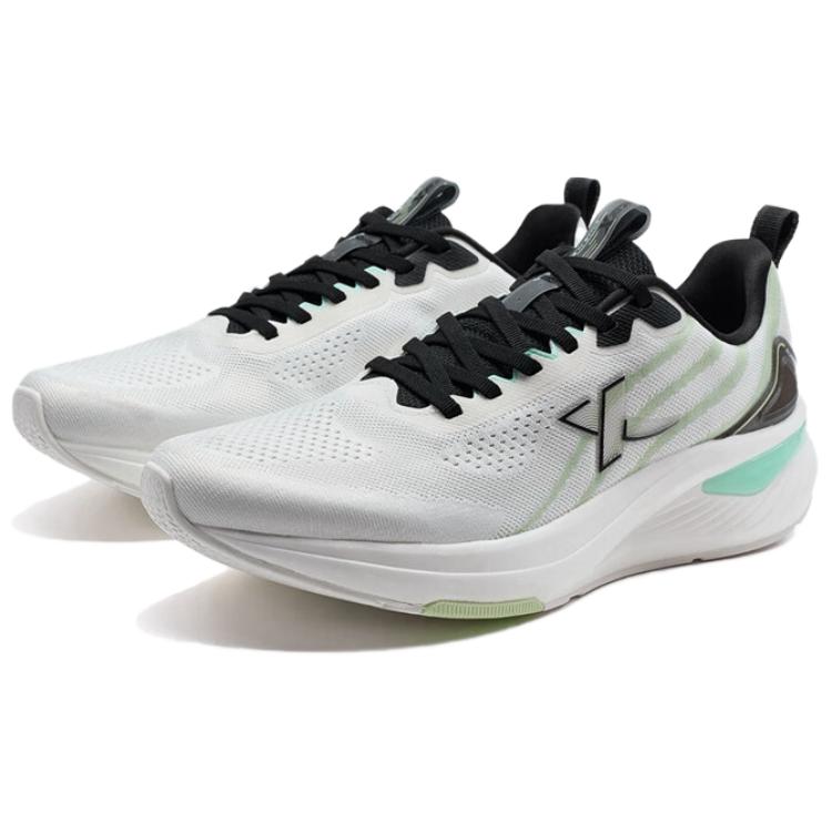 XTEP Cushioning Low top Running Shoes Men’s White Green