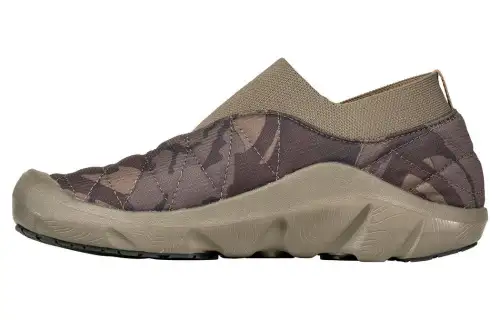 Oboz Footwear Whakatā Puffy Lightweight Low top Outdoor Shoes Unisex Tan