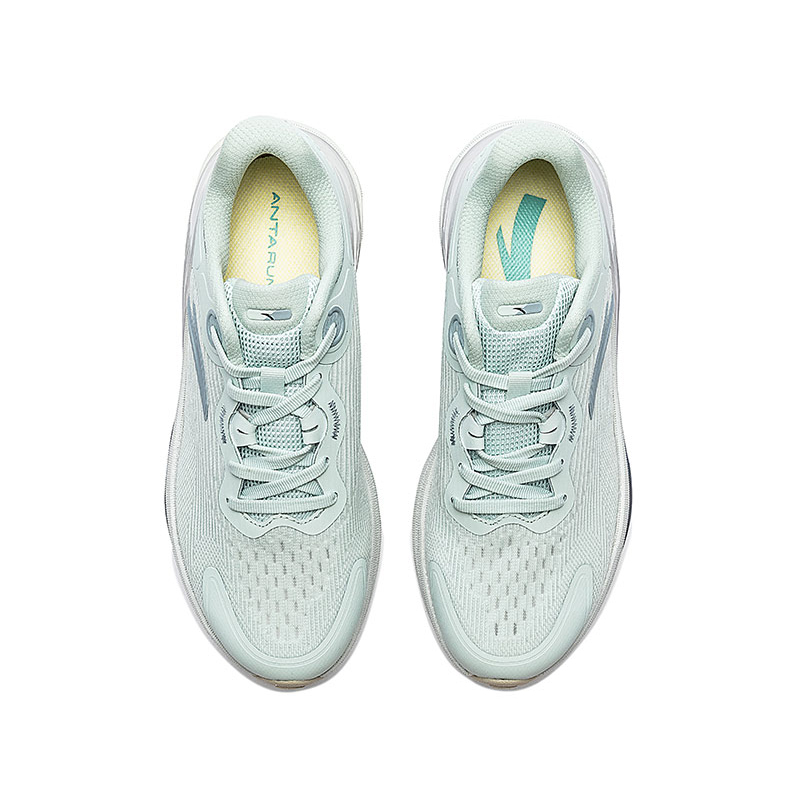 CHAOJIANTA Slip Resistant Abrasion Resistant Low top Running Shoes Women’s White Gray Green