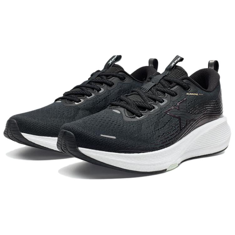 XTEP Cushioning, Wear Resistant Low top Running Shoes Women’s Black