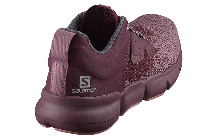 SALOMON Predict Soc Running Shoes Women’s Low Top Burgundy