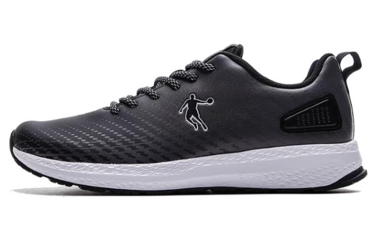 QIAODAN Abrasion Resistant Low top Running Shoes Men’s Black White