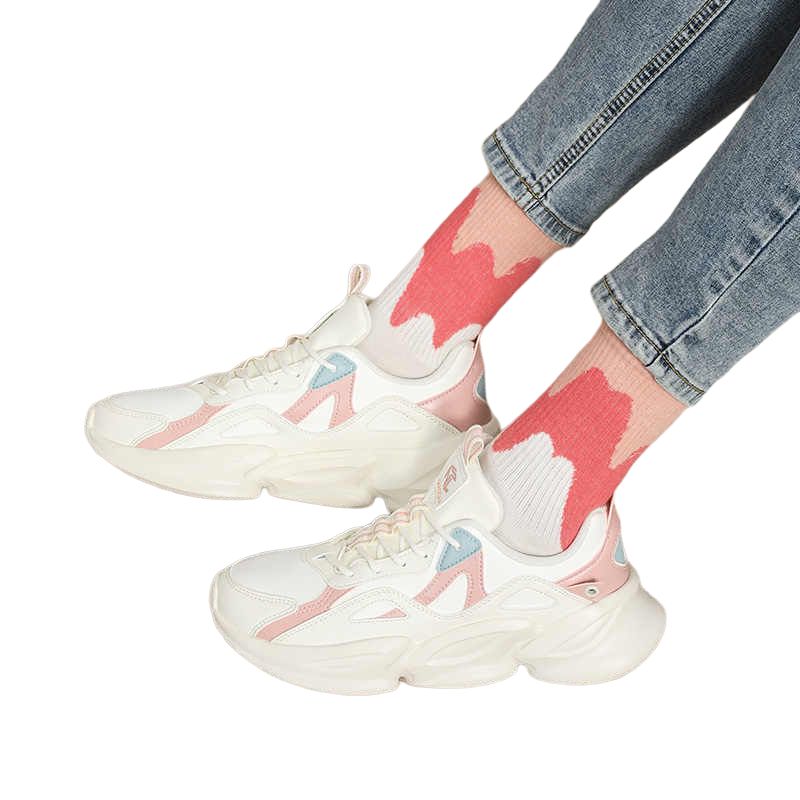 QIAODAN Slip Resistant Slip Resistant Low top Running Shoes Women’s White Pink