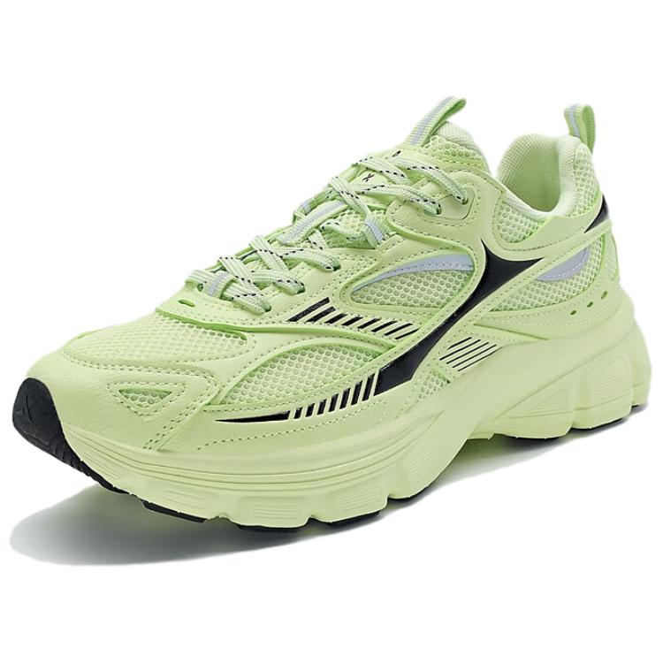 XTEP Abrasion Resistant Breathable Low top Running Shoes Women’s Green