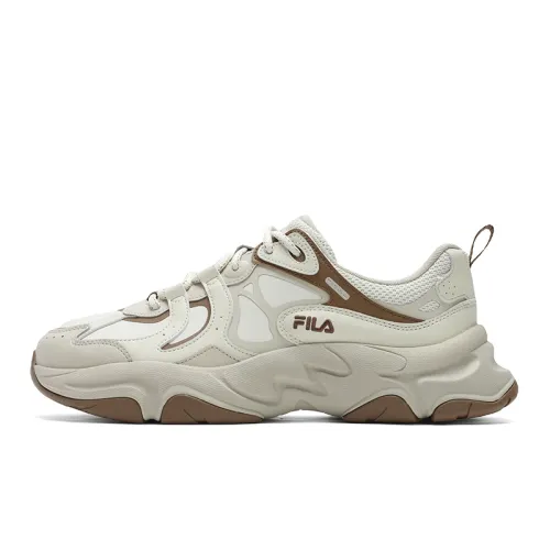 FILA MARS 3 Slip Resistant Low top Running Shoes Men's Beige Brown