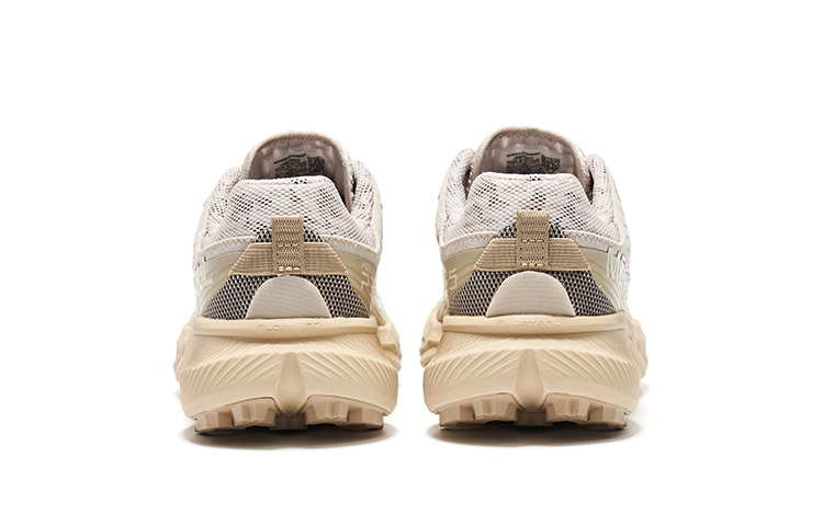 MERRELL Women’s Agility Peak 5 ‘Moonbeam Oyster’ Women’s