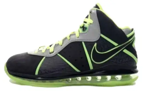 Nike LeBron 8 112 Pack Clark Kent