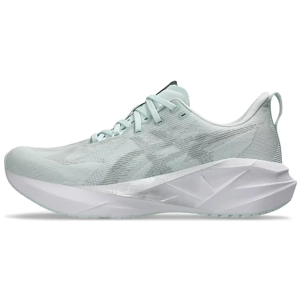 ASICS Novablast 5 Pure Aqua Seal Grey
