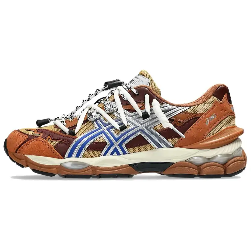 TOGA x ASICS Gel Cumulus 16 Low top Running Shoes Unisex Brown