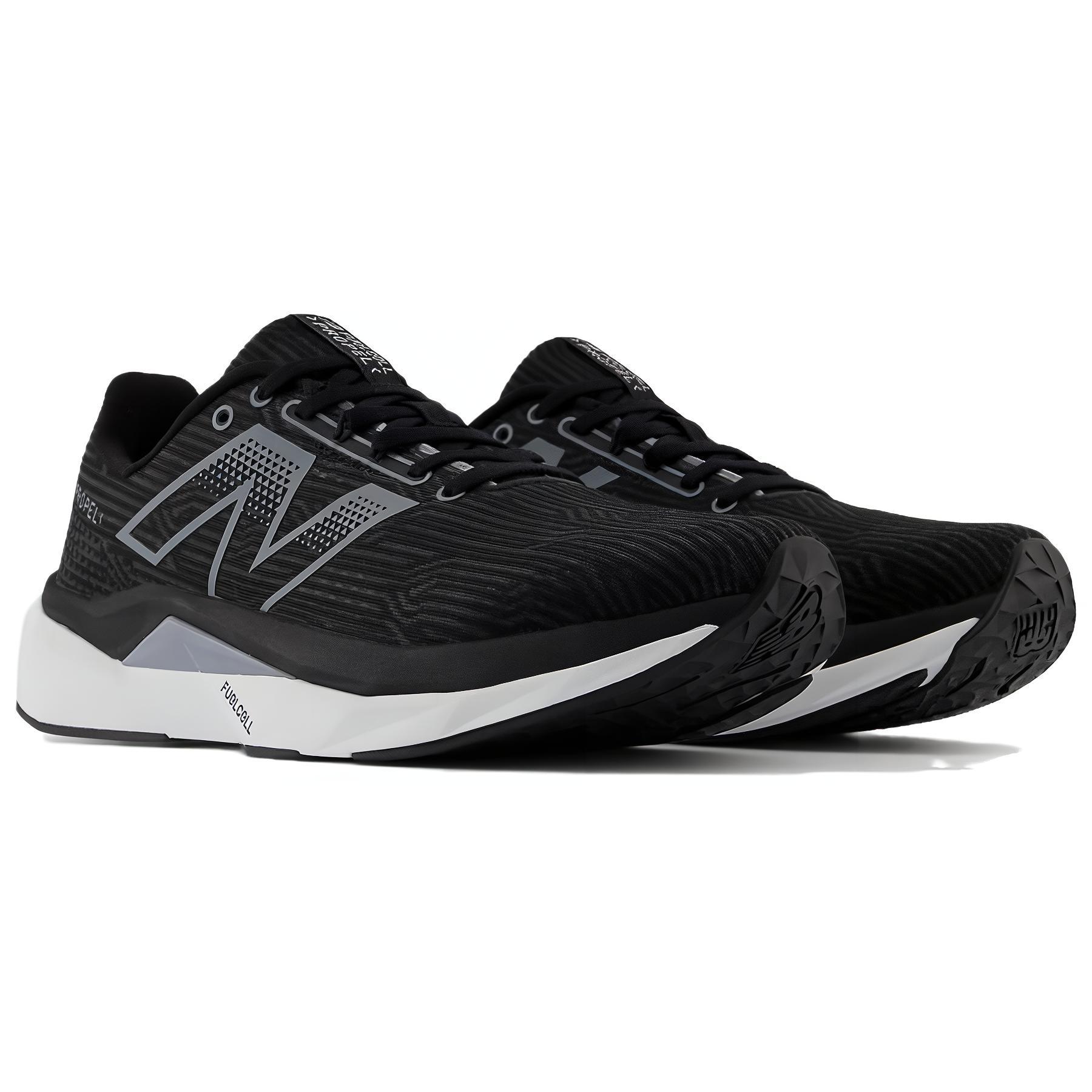 FuelCell Propel v5 New Balance ‘Black White Steel’