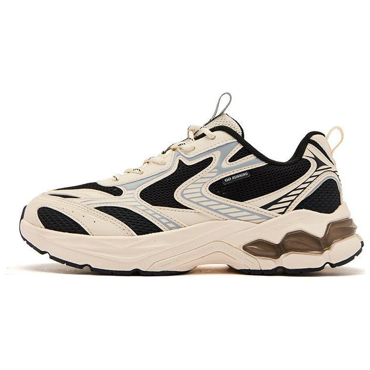 QIAODAN Cushioning Breathable Low top Running Shoes Women’s Black