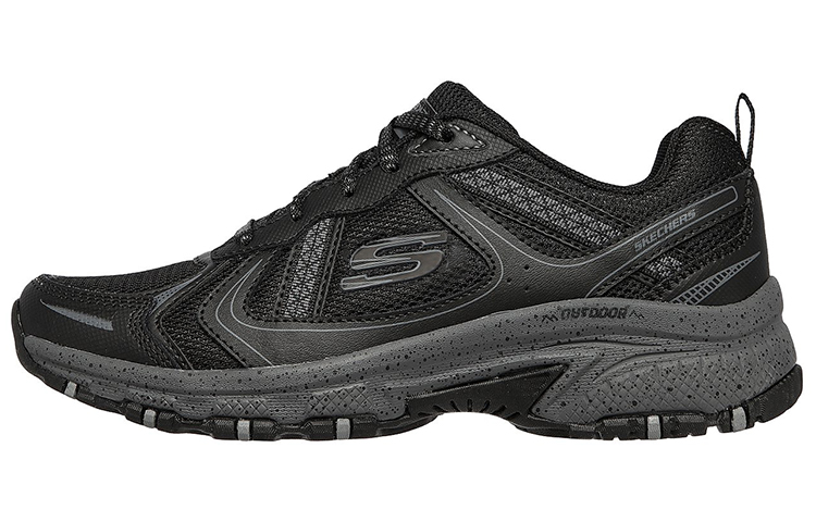 Skechers Hillcrest Vast Adventure Low top Running Shoes Women's Black
