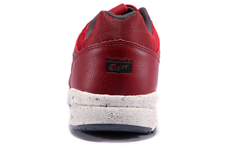 Onitsuka Tiger Shaw Runner ‘Burgundy’
