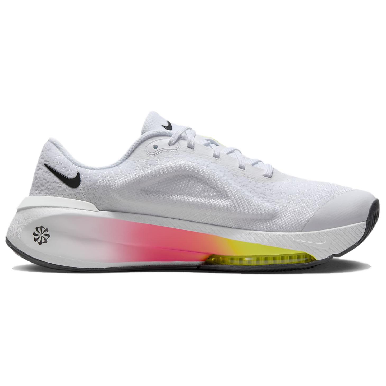 Nike Versair Low top Running Shoes Women’s White Yellow